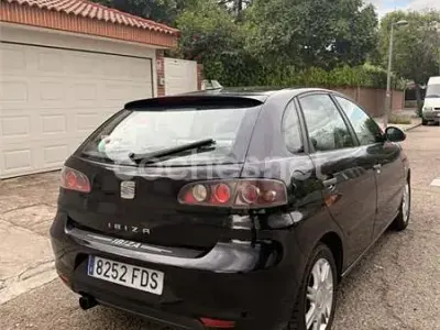 Begagnad Seat Ibiza Stylance 100 HK (73 kW) 2006 Svart Halvkombi