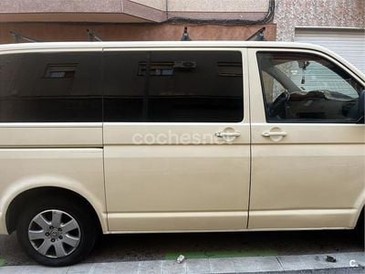 Occasion VW Caravelle Trendline 130 ch (95 kW) 2009 Jaune Van