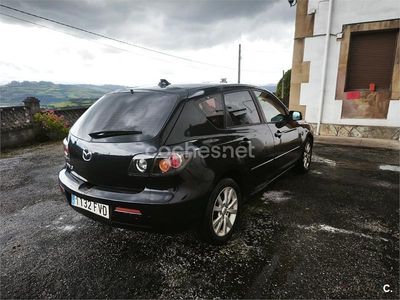 Usado Mazda 3 Active 109 CV (80 kW) 2007 Negro Berlina