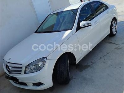 Blanco Usado 2010 Mercedes C200 Berlina | 7500 € (Precio justo)