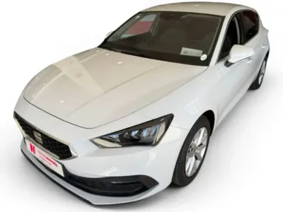 Usado Seat Leon Style 116 CV (85 kW) 2025 Blanco Utilitario