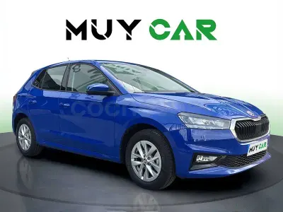 Usado Skoda Fabia Essence 80 CV (58 kW) 2024 Azul Utilitario