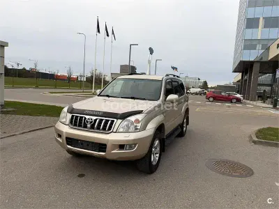 Usado Toyota Land Cruiser 163 CV (119 kW) 2005 Beige SUV