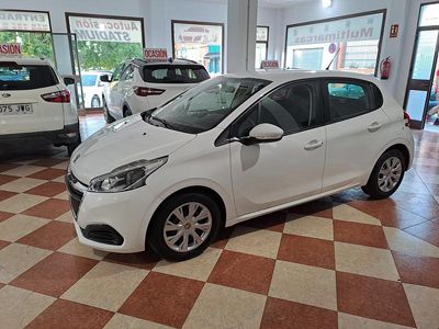 Usado Peugeot 208 Active 100 CV (73 kW) 2018 Blanco Utilitario