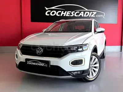 Usado VW T-Roc Advance 150 CV (110 kW) 2021 Blanco SUV