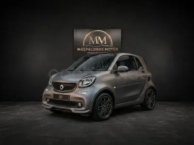 Usado Smart ForTwo Cabrio 90 CV (66 kW) 2019 Gris / plata Descapotable