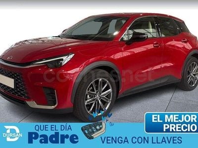 Usado Lexus LBX 137 CV (100 kW) 2024 Rojo SUV