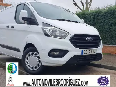 Usado Ford Transit Custom Trend 131 CV (96 kW) 2022 Blanco Van