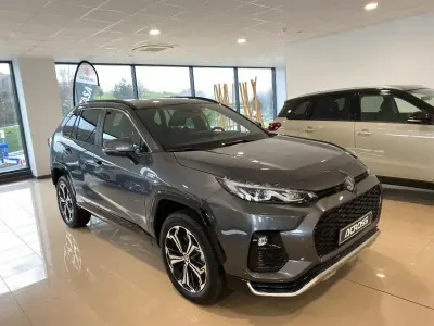 Begagnad Suzuki Across 306 HK (225 kW) 2024 Grå SUV