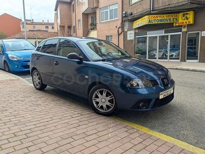 Usado Seat Ibiza 80 CV (58 kW) 2008 Azul Berlina