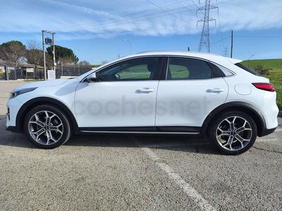 Usado Kia XCeed 120 CV (88 kW) 2022 Blanco SUV