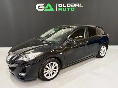 Usado Mazda 3 Luxury 150 CV (110 kW) 2009 Negro Berlina
