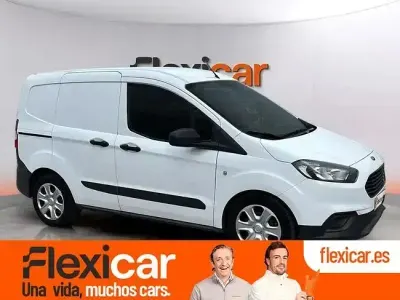 Usado Ford Transit 101 CV (74 kW) 2021 Blanco Berlina