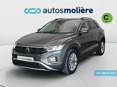 Usado VW T-Roc Life 150 CV (110 kW) 2022 Gris SUV