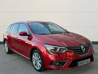 Usado Renault Mégane IV Zen 140 CV (102 kW) 2019 Rojo