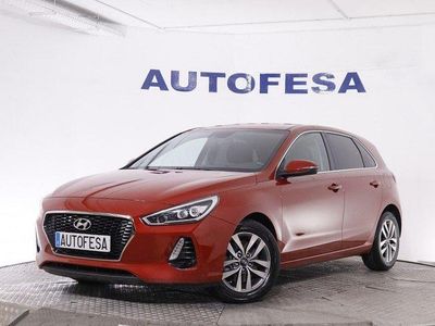 Usado Hyundai i30 140 CV (102 kW) 2018 Granate Utilitario