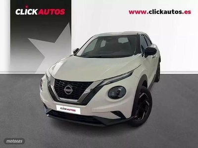 Usado Nissan Juke Acenta 114 CV (83 kW) 2025 Oro SUV