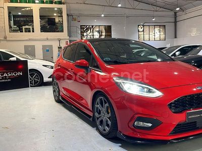 Rojo Usado 2018 Ford Fiesta ST-Line Utilitario | 13.990 € (Caro)