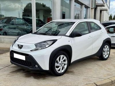 Blanco Usado 2022 Toyota Aygo Play Utilitario | 13.900 € (Precio justo)