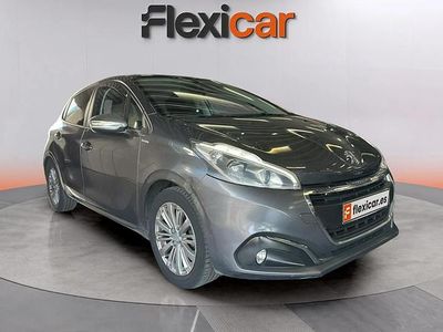 Usado Peugeot 208 Style 82 CV (60 kW) 2018 Gris Utilitario