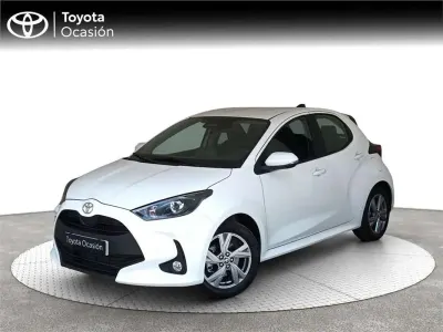 Usado Toyota Yaris Active 116 CV (85 kW) 2025 Utilitario