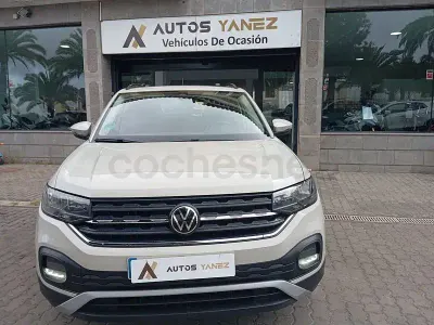 Usado VW T-Cross Advance 95 CV (69 kW) 2022 Beige SUV