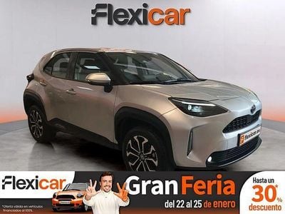 Gris Usado 2024 Toyota Yaris Hybrid Active | 22.990 € (Precio justo)