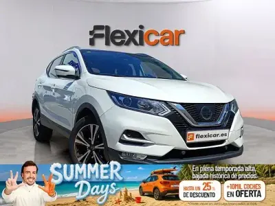 Usado Nissan Qashqai Acenta 110 CV (80 kW) 2018 Blanco SUV