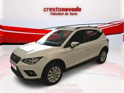 Usado Seat Arona Style 110 CV (80 kW) 2021 Blanco SUV