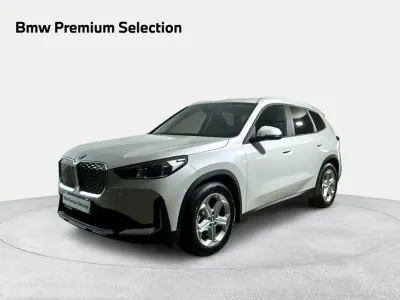 Usado BMW iX1 Comfort Edition 230 kW (313 CV) 2025 Blanco SUV