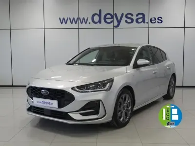 Usado Ford Focus ST-Line 155 CV (114 kW) 2023 Gris Berlina