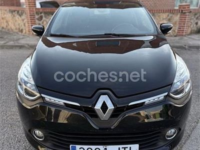 Usado Renault Clio IV Authentique 75 CV (55 kW) 2016 Negro Berlina