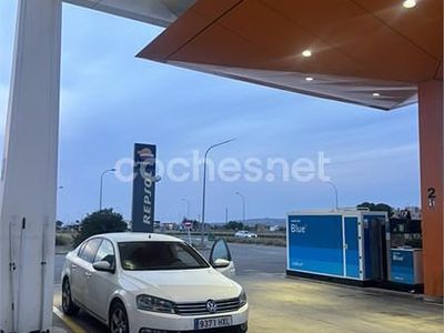 Blanco Usado 2014 VW Passat Berlina | 5000 €