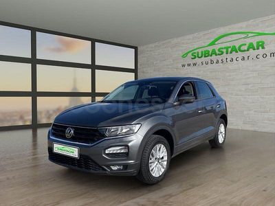 Usado VW T-Roc Edition 115 CV (84 kW) 2020 Gris / plata SUV