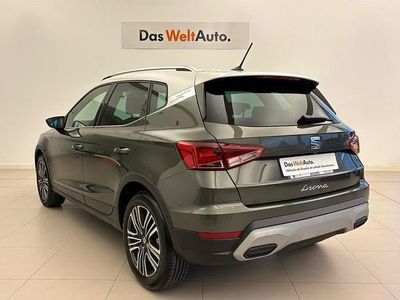 Usado Seat Arona Xperience 115 CV (84 kW) 2025 Gris SUV