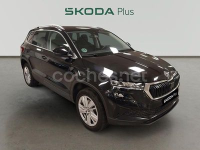 Usado Skoda Karoq Selection 150 CV (110 kW) 2025 Negro SUV