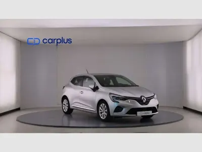 Usado Renault Clio Zen 91 CV (66 kW) 2021 Gris Utilitario