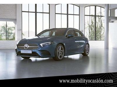 Usado Mercedes A180 136 CV (100 kW) 2022 Azul Utilitario
