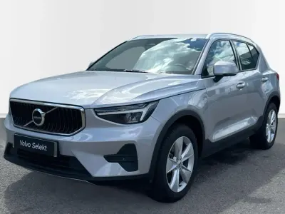 Begagnad Volvo XC40 Core 163 HK (119 kW) 2024 Otro SUV