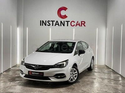 Usado Opel Astra Edition 110 CV (80 kW) 2021 Blanco Berlina