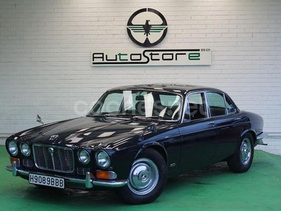 Azul Usado 1972 Jaguar XJ6 Sovereign Berlina | 16.990 €