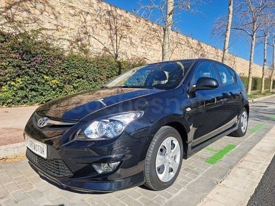 Usado Hyundai i30 Classic 109 CV (80 kW) 2011 Negro Berlina