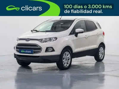 Usado Ford Ecosport Trend 111 CV (81 kW) 2015 Blanco SUV