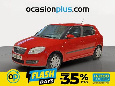 Rojo Usado 2010 Skoda Fabia Utilitario | 5350 € (Precio justo)
