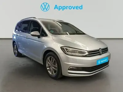 Usado VW Touran 150 CV (110 kW) 2025 Plateado Monovolumen