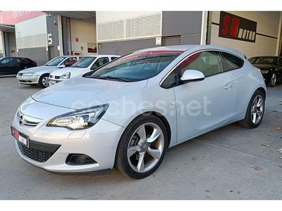 Opel Astra GTC