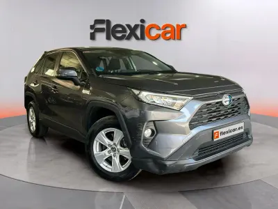 Usado Toyota RAV4 Hybrid Business Edition 218 CV (160 kW) 2021 Gris SUV