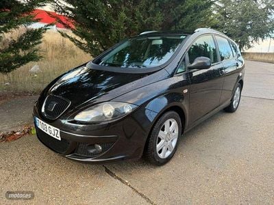 Usado Seat Altea XL 105 CV (77 kW) 2009 Negro Monovolumen