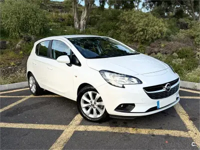 Usado Opel Corsa Color Edition 100 CV (73 kW) 2018 Blanco Utilitario