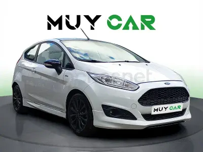 Usado Ford Fiesta ST-Line 101 CV (74 kW) 2017 Blanco Utilitario